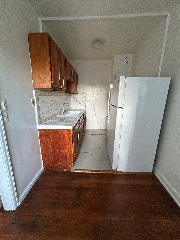 1523 N Mccadden Pl #320 - Photo 7 of 18