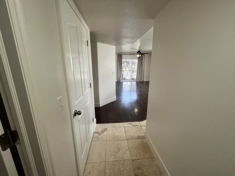 1343 Sw - Photo 2 of 25