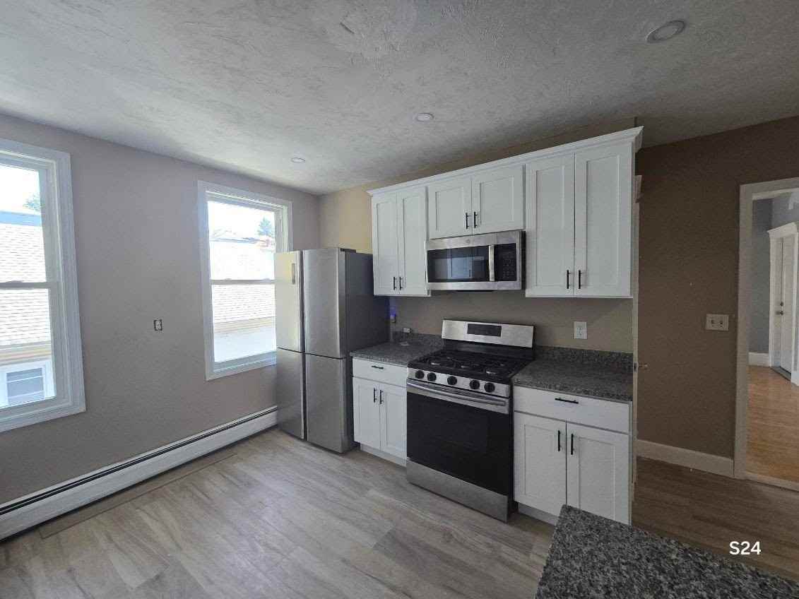24 Suffield St #3 - Photo 2 of 17