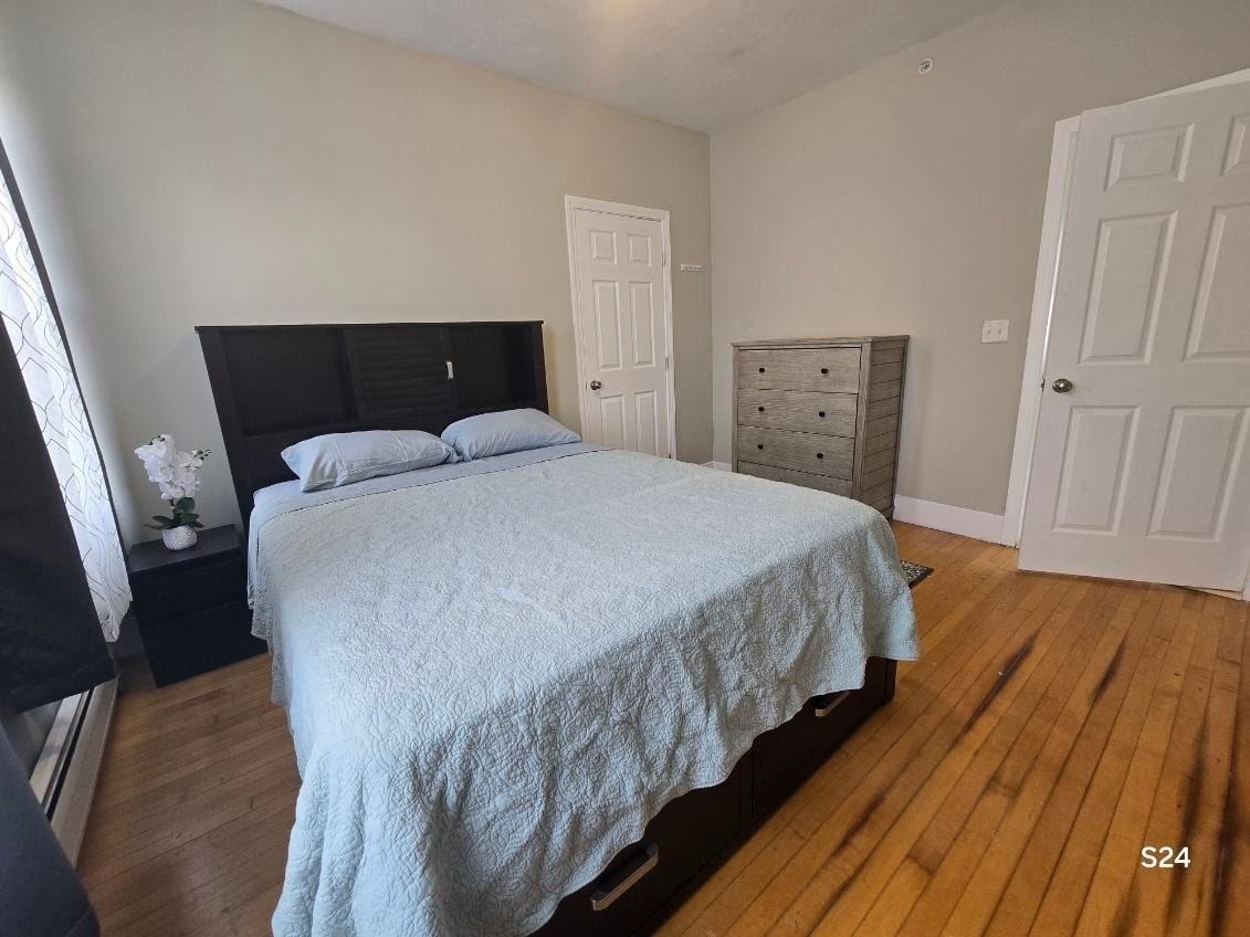 24 Suffield St #3 - Photo 3 of 17