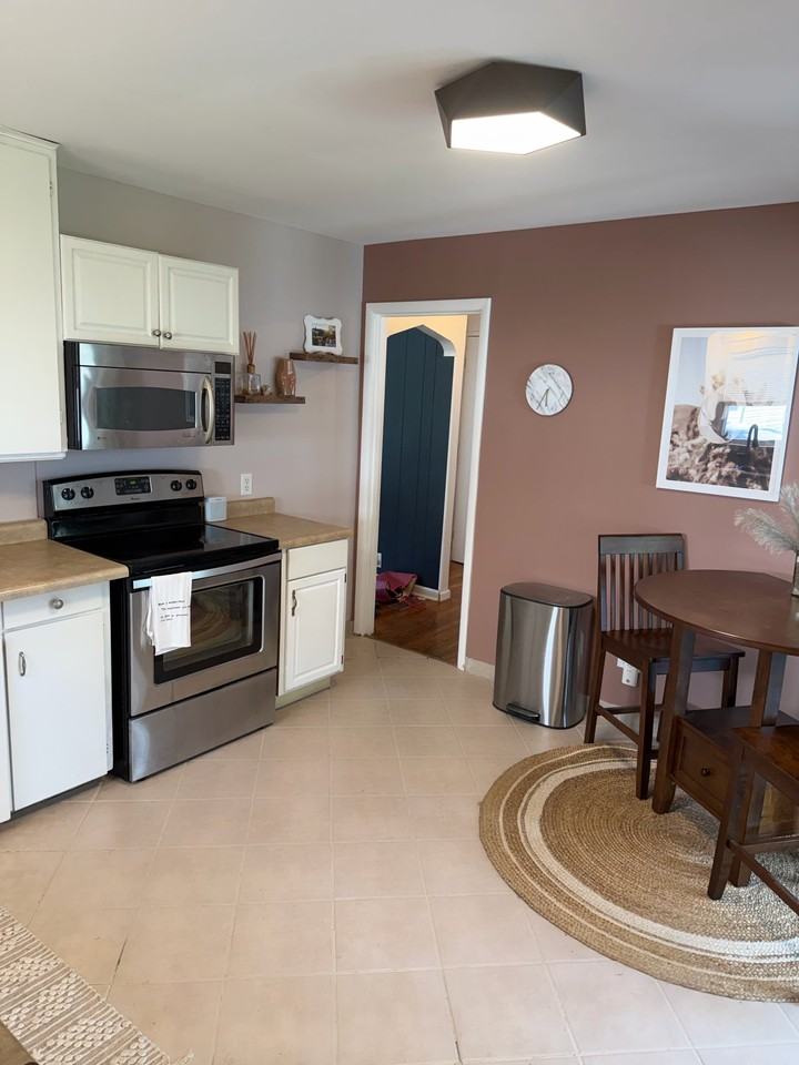 304 W Dean Ave - Photo 3 of 16
