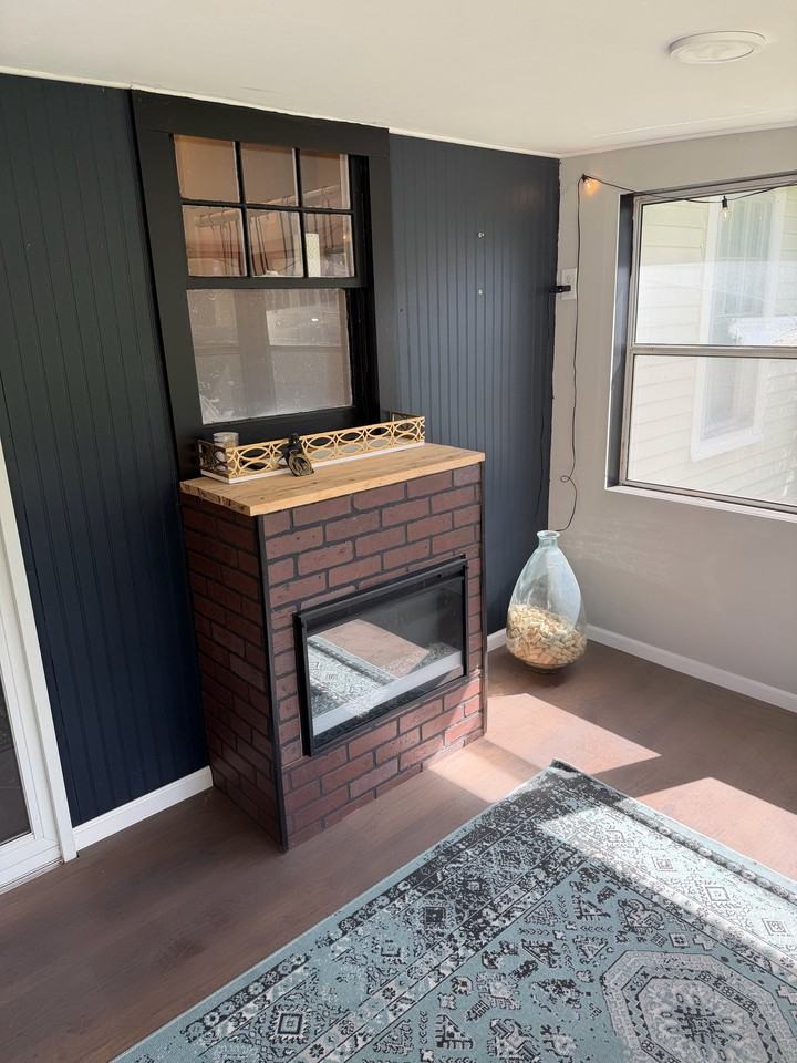 304 W Dean Ave - Photo 4 of 16