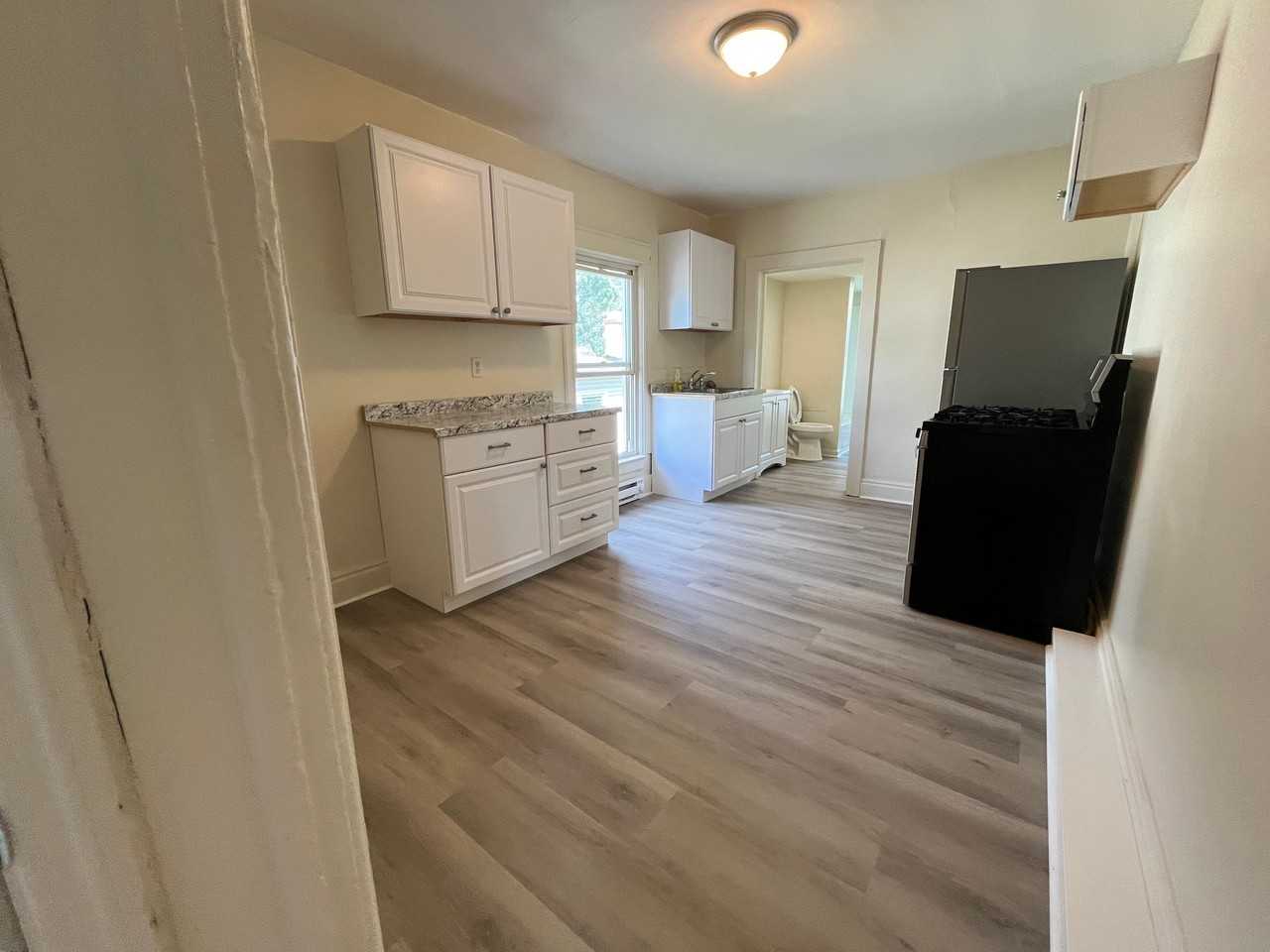 441 Troy Schenectady Rd #2 - Photo 3 of 10