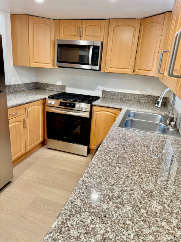 11741 Gilmore St #128 - Photo 4 of 16