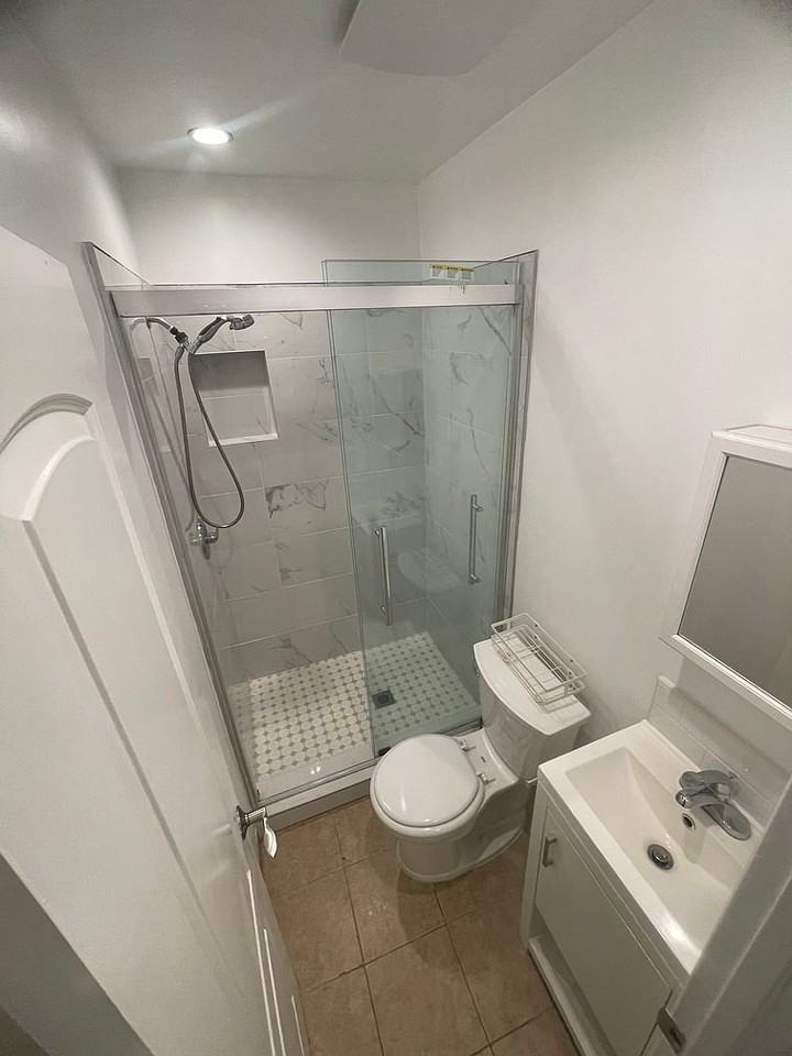 1417 Armacost Ave - Photo 6 of 11