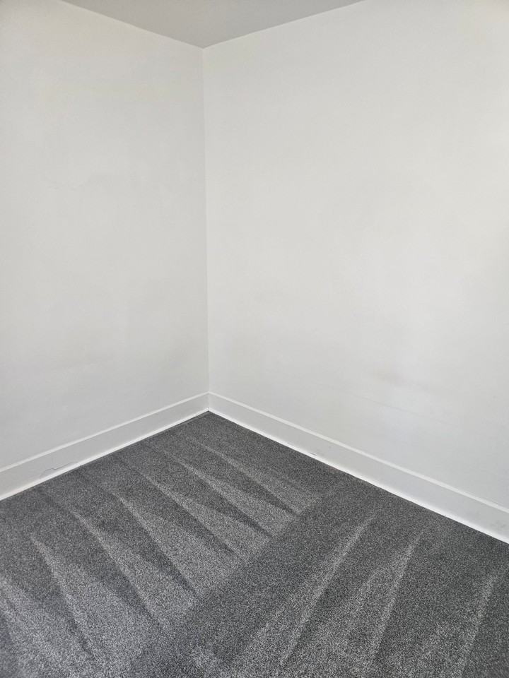 753 River St #3 - Photo 4 of 11