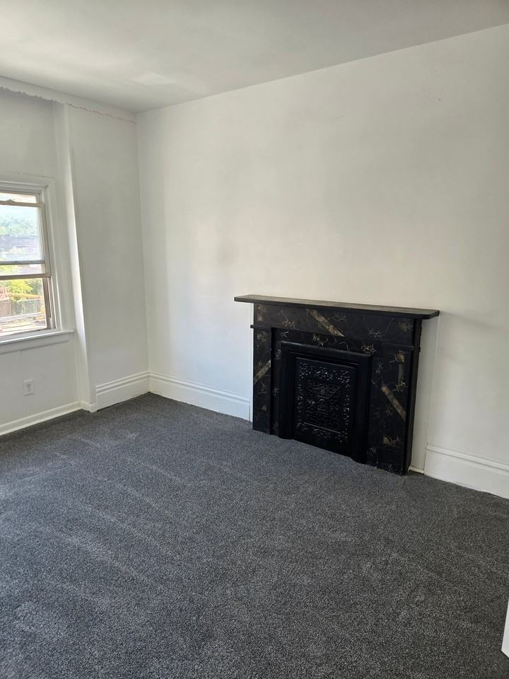 753 River St #3 - Photo 6 of 11