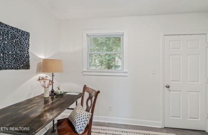 1724 Earl Ave - Photo 2 of 20