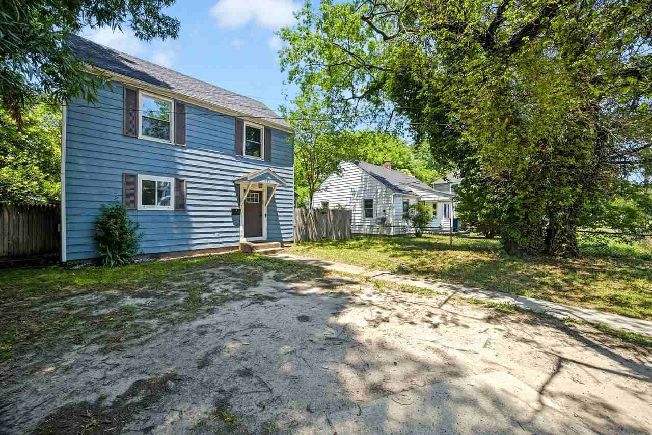 819 19th Pl - Photo 2 of 15