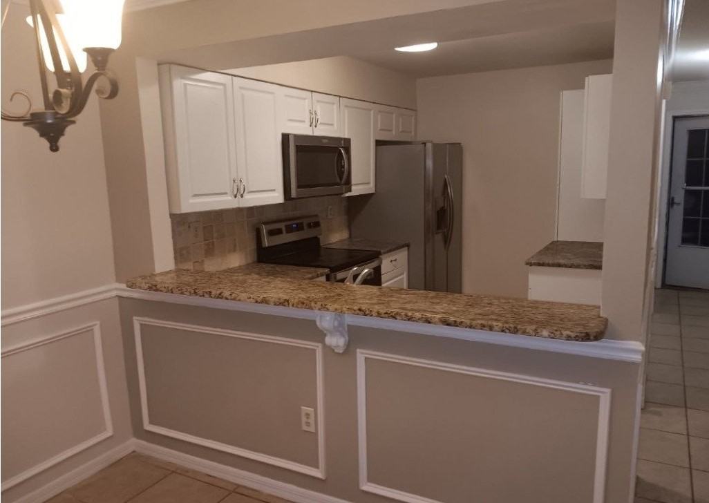 2115 St Marteen Ct - Photo 3 of 10