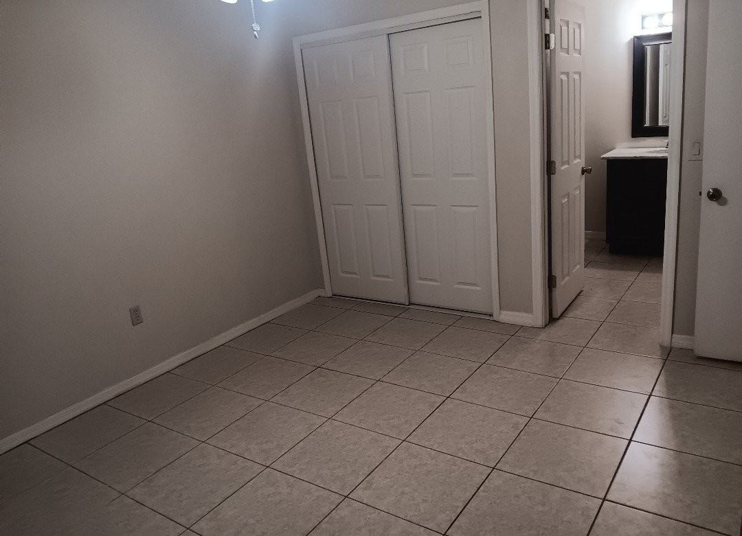 2115 St Marteen Ct - Photo 6 of 10