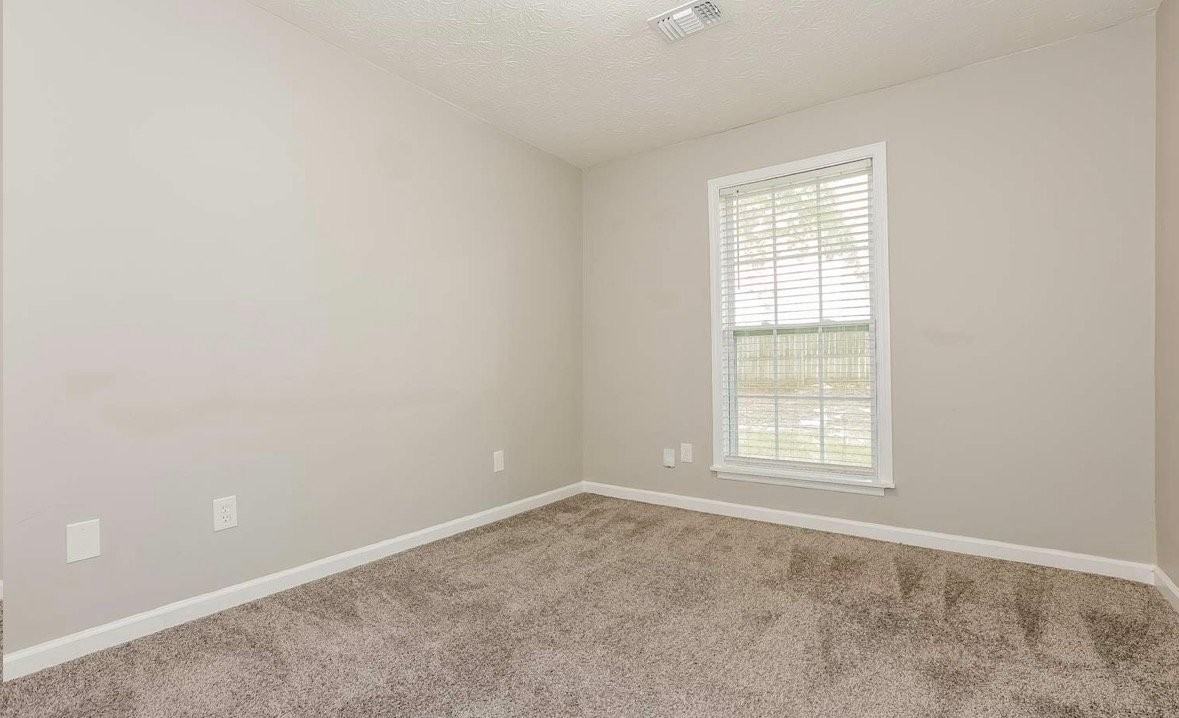 10231 Woodland Entry - Photo 4 of 9