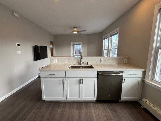 7 Fountain St #7 - Photo 3 of 18