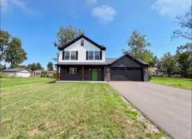 featured image of 80 Wooded Ridge Dr