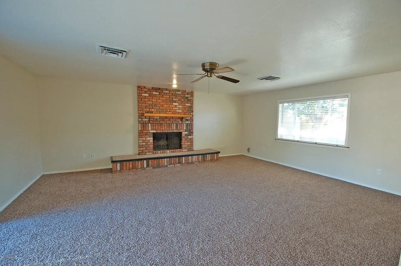 419 E Tulane Dr - Photo 4 of 11