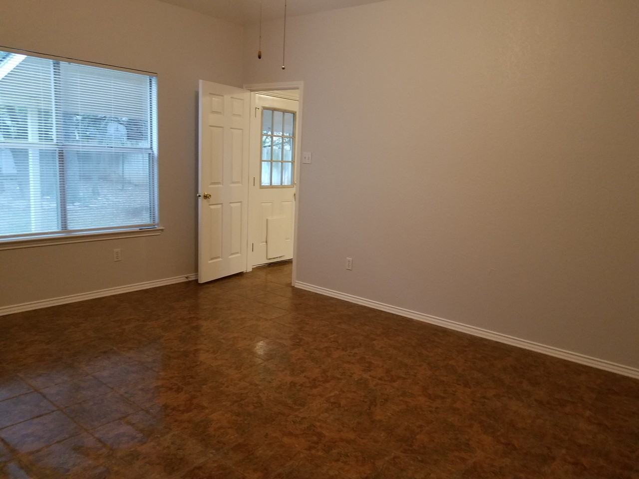 409 Mesa Verde St #NA - Photo 6 of 16