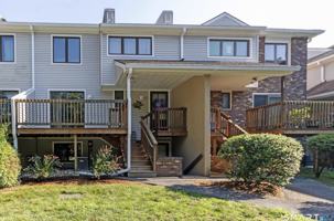 featured image of 3 Dutton Place Way #3