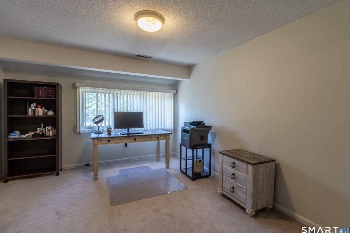 3 Dutton Place Way #3 - Photo 3 of 24