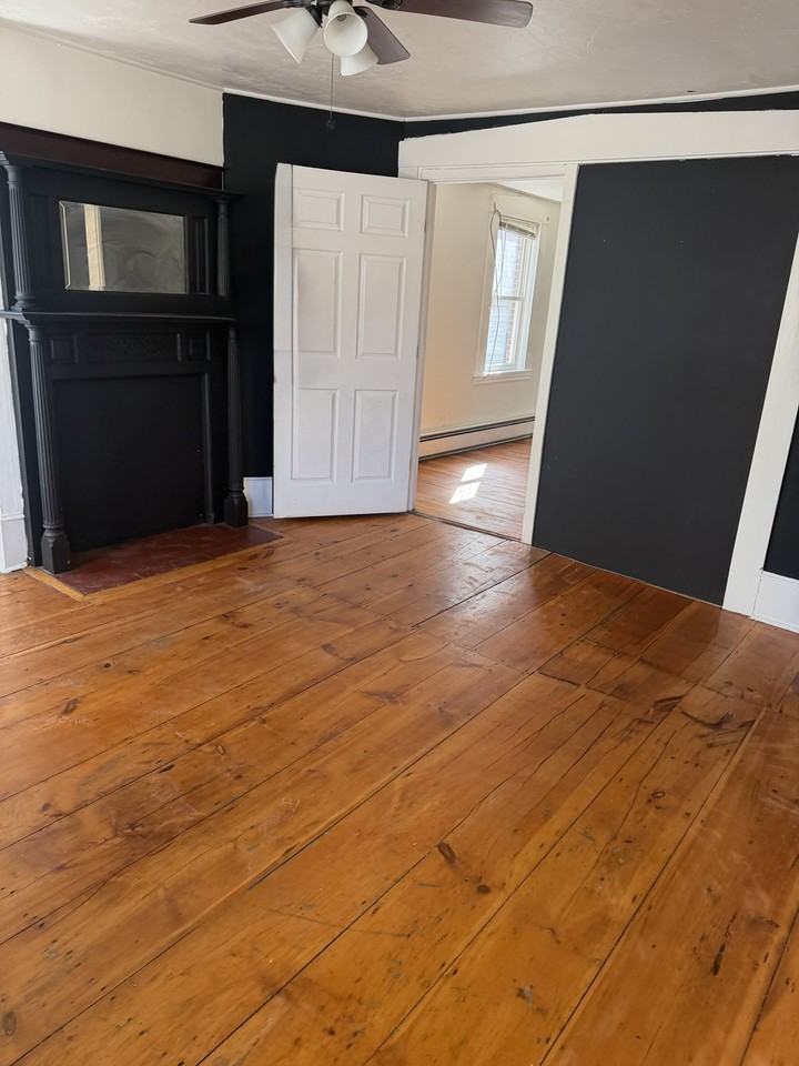 60 Grove St #1 - Photo 3 of 10
