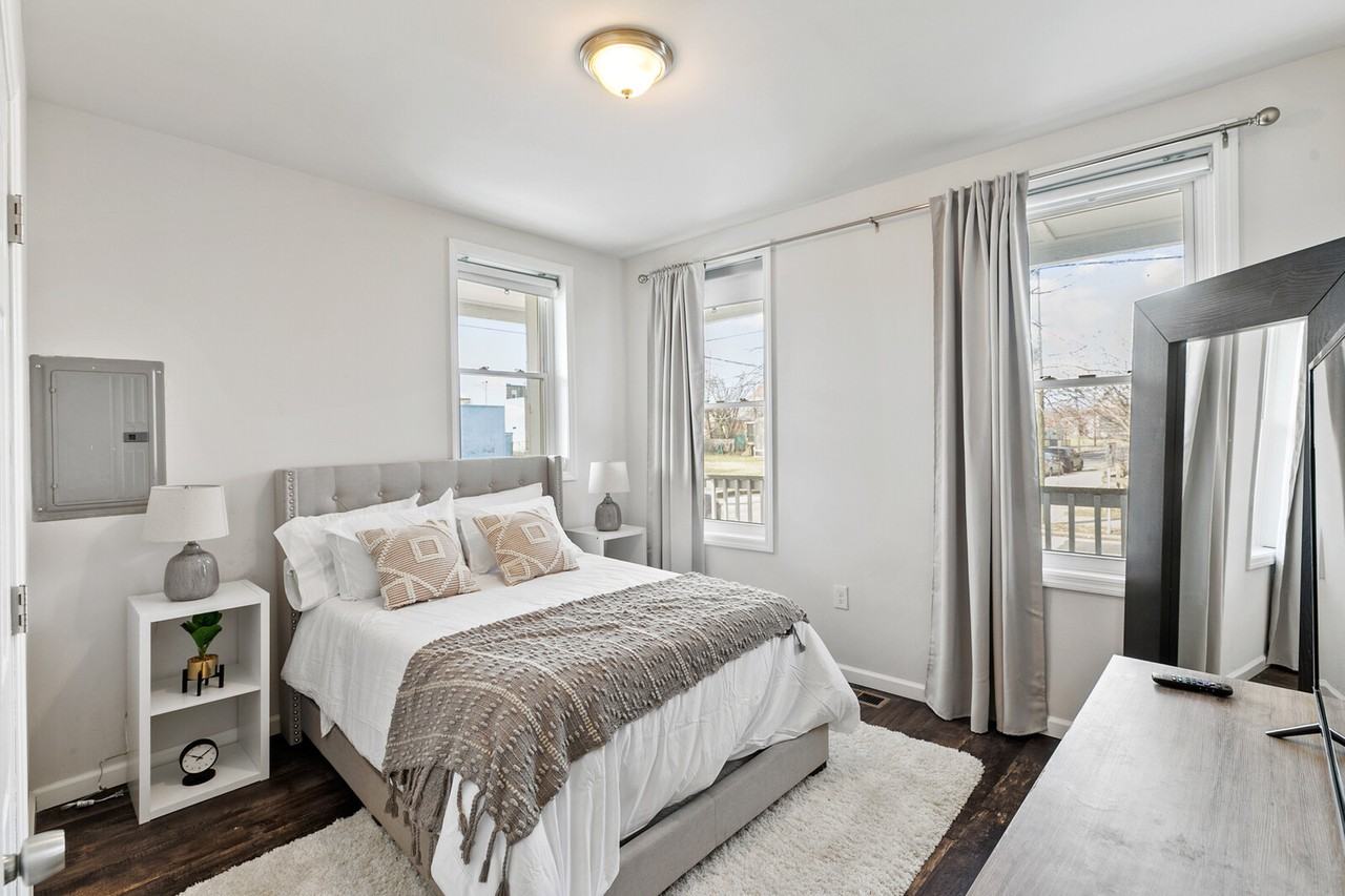 322 West St #A - Photo 4 of 18