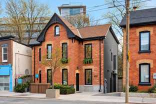499 Queen St E - Photo 1 of 1