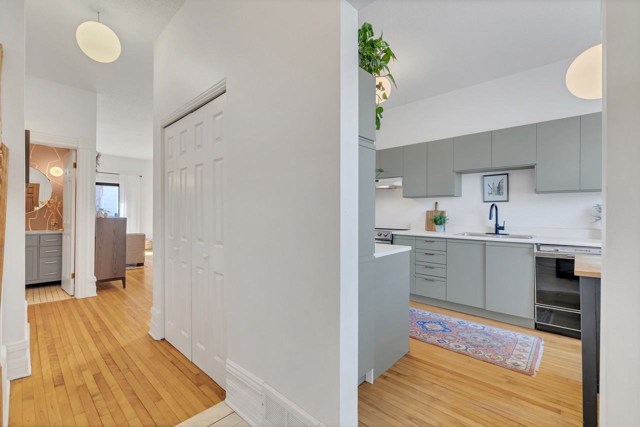 88 King Edward Avenue - Photo 5 of 34