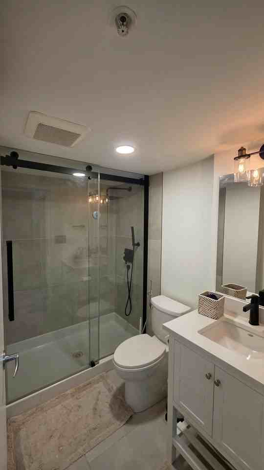 939 Homer Street - Photo 7 of 22