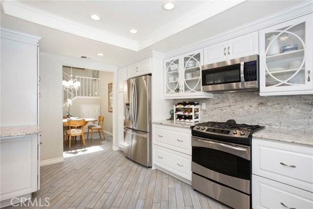 25625 Bridgewater Ln - Photo 6 of 7