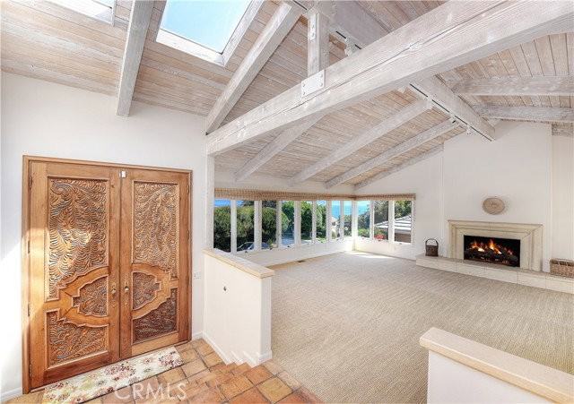 906 Emerald Bay - Photo 4 of 8