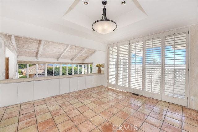906 Emerald Bay - Photo 7 of 8
