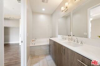 4429 Paxton Pl - Photo 6 of 8