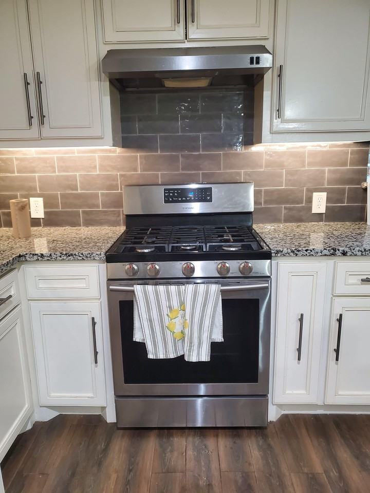 Pardee St - Photo 6 of 23