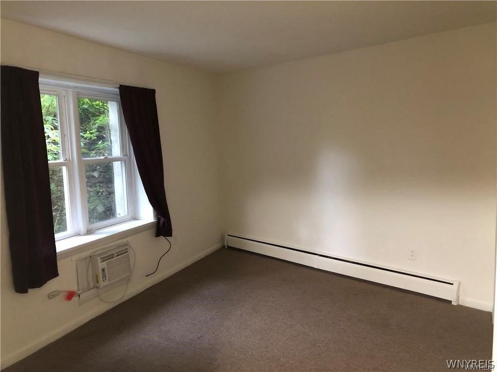 42 E Spring St - Photo 2 of 6