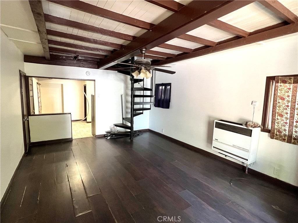 22821 Azalia Ln - Photo 4 of 15