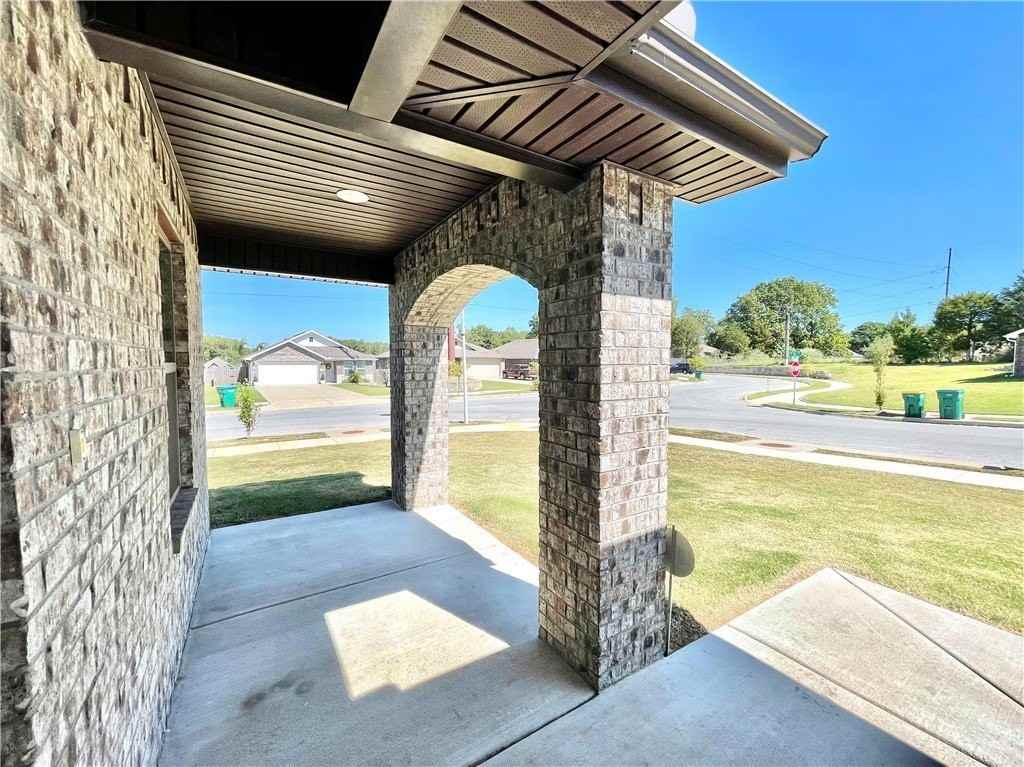1702 S K Pl - Photo 3 of 40