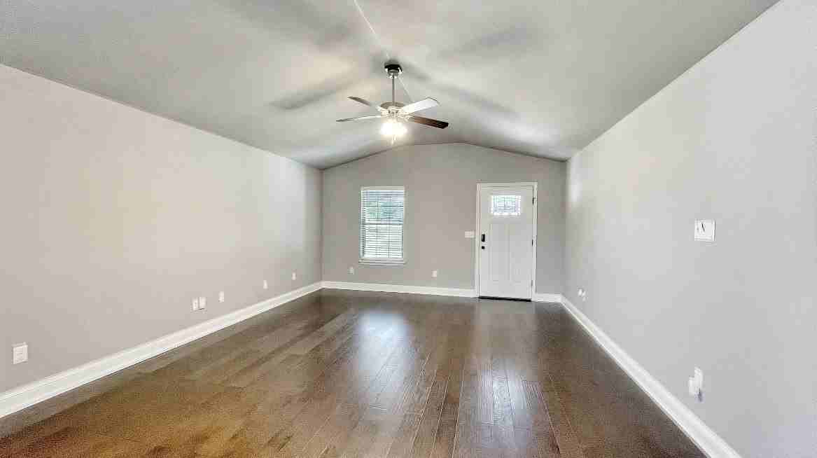 1702 S K Pl - Photo 5 of 40