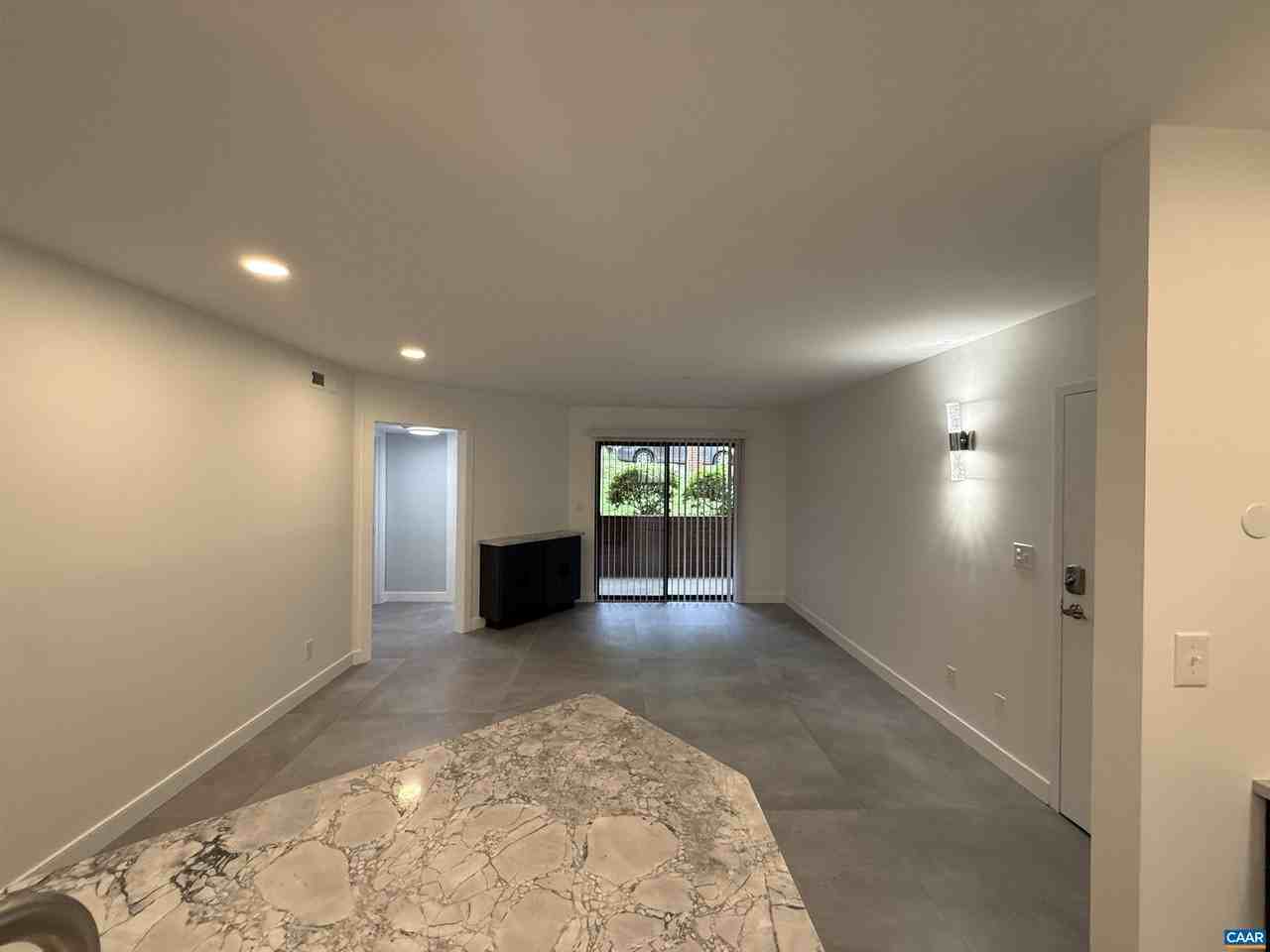 2108 Jefferson Park Ave #B - Photo 3 of 19