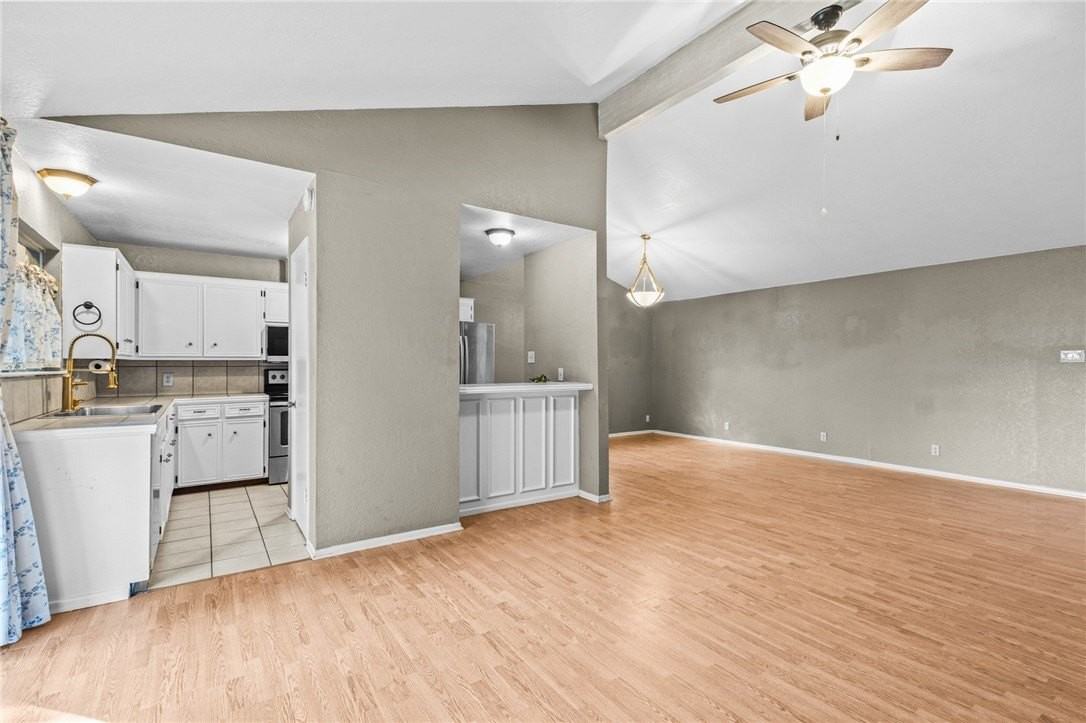 3713 Tripoli Dr - Photo 5 of 27