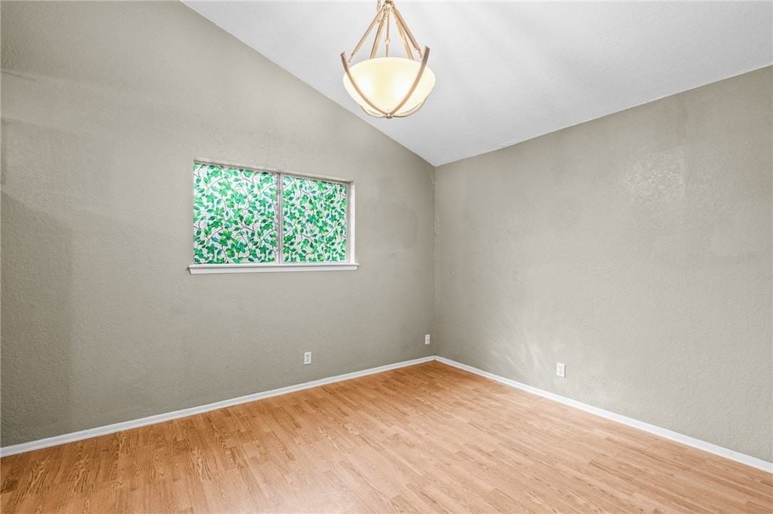 3713 Tripoli Dr - Photo 6 of 27