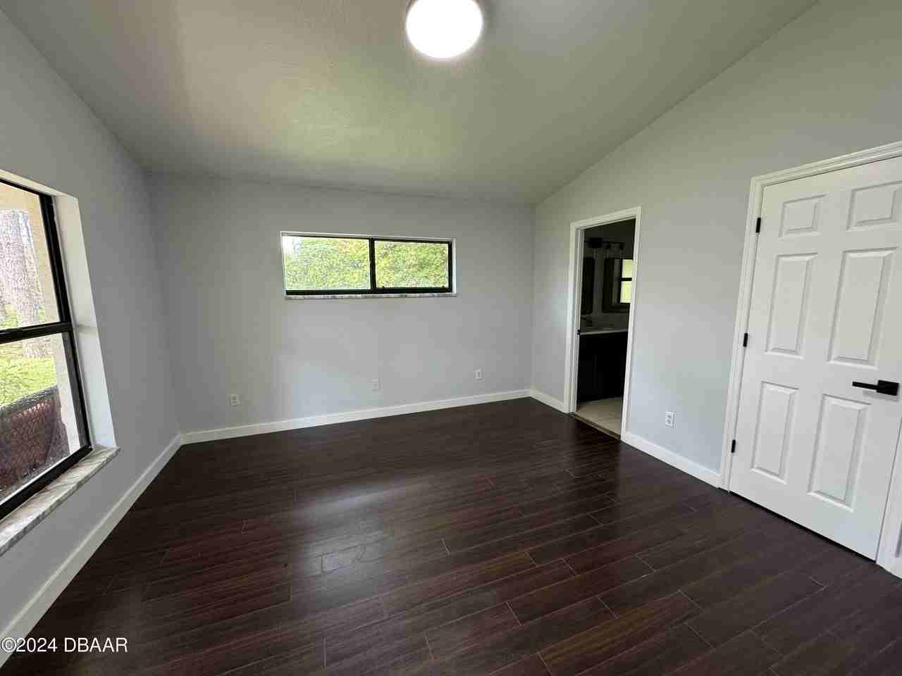121 Tropic Bird Ct - Photo 4 of 19