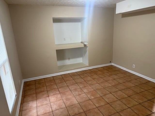 1166 Dogwood Ct Nw - Photo 3 of 13