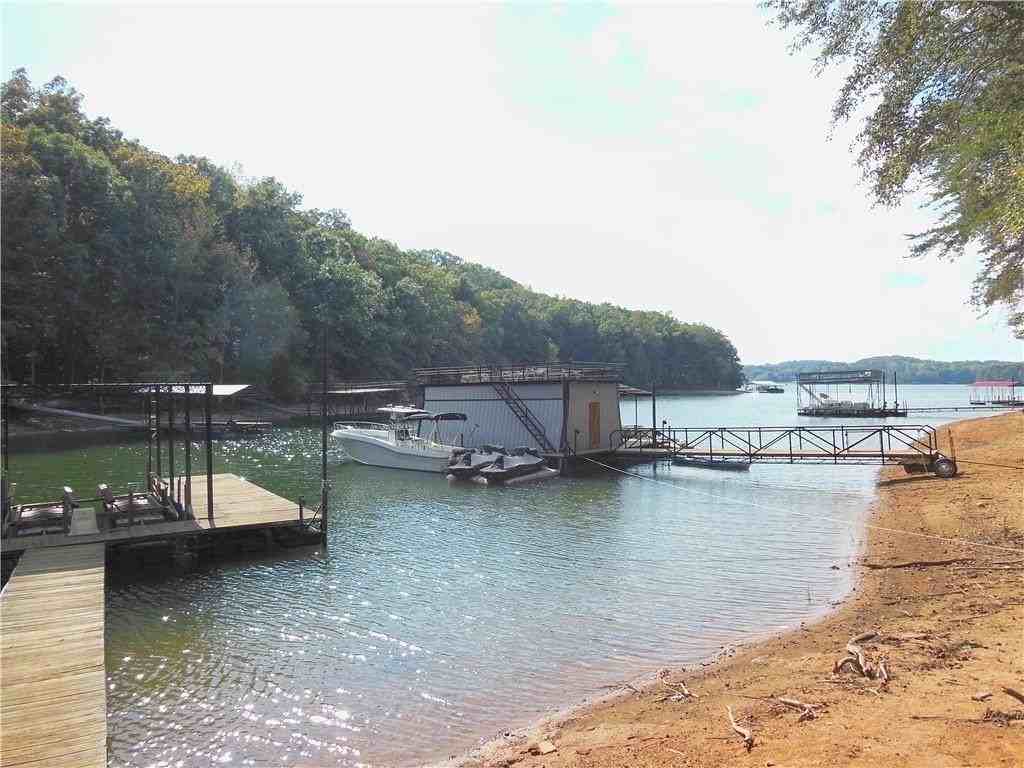 2583 Parker Trl - Photo 2 of 16