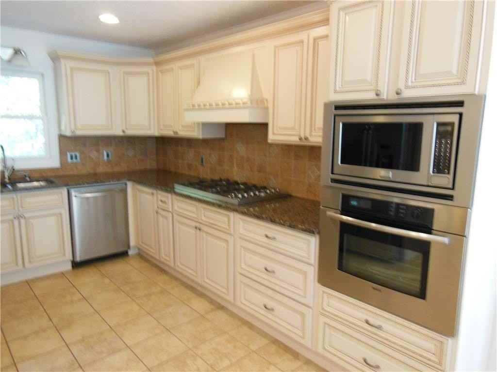 2583 Parker Trl - Photo 7 of 16