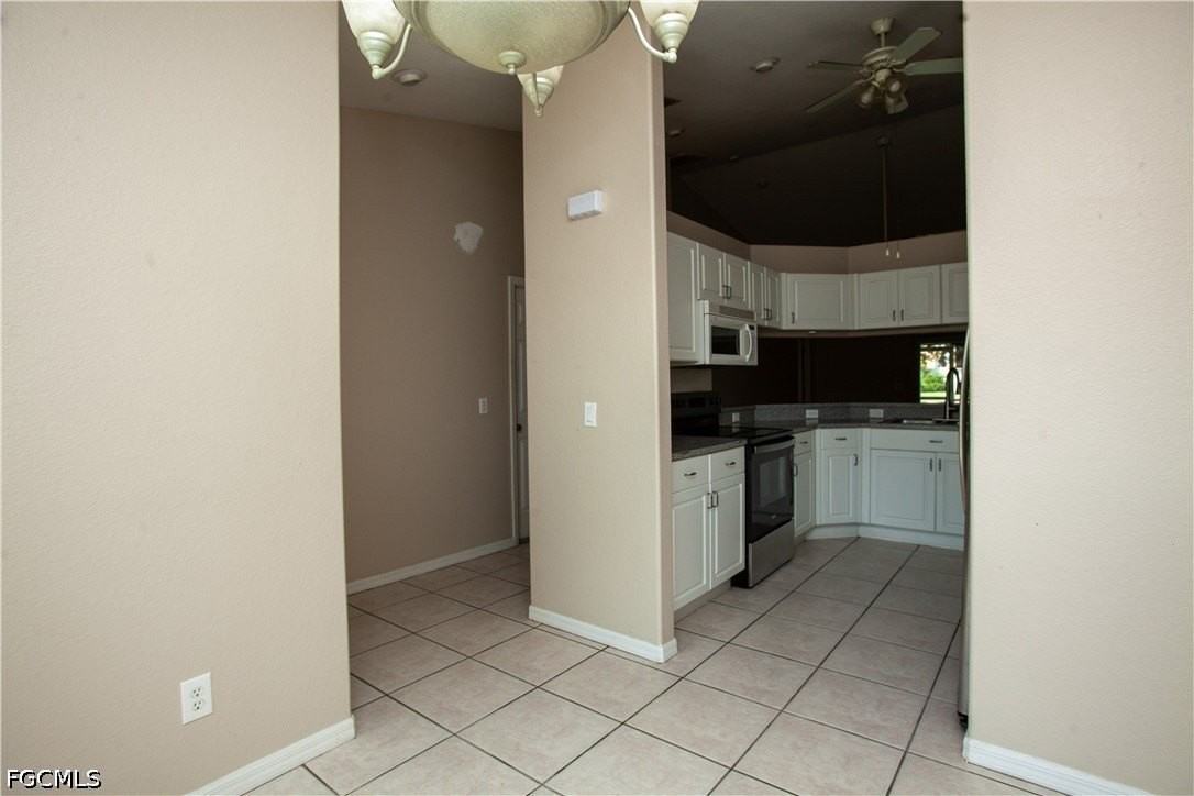 626 Se 13th Pl - Photo 6 of 27