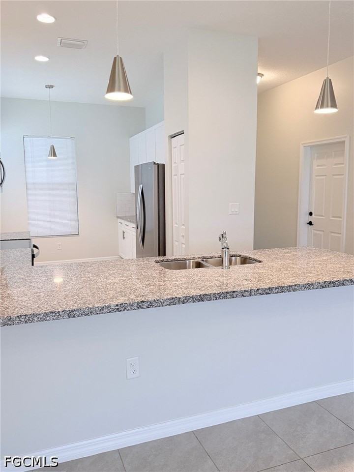 5489 Soria Ave - Photo 7 of 27