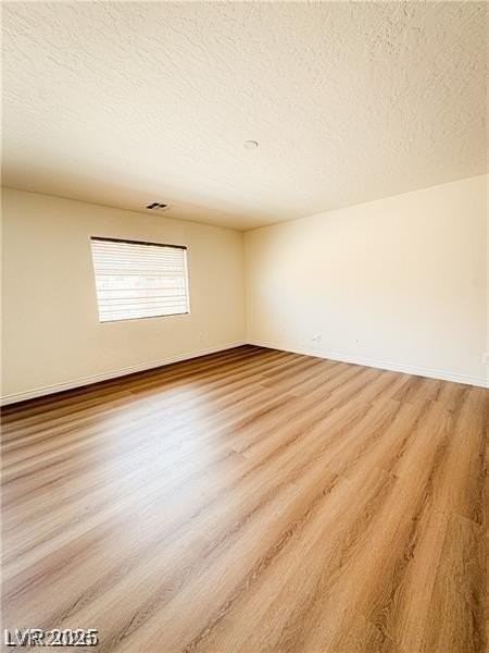 9158 Westchester Hill Ave - Photo 4 of 13