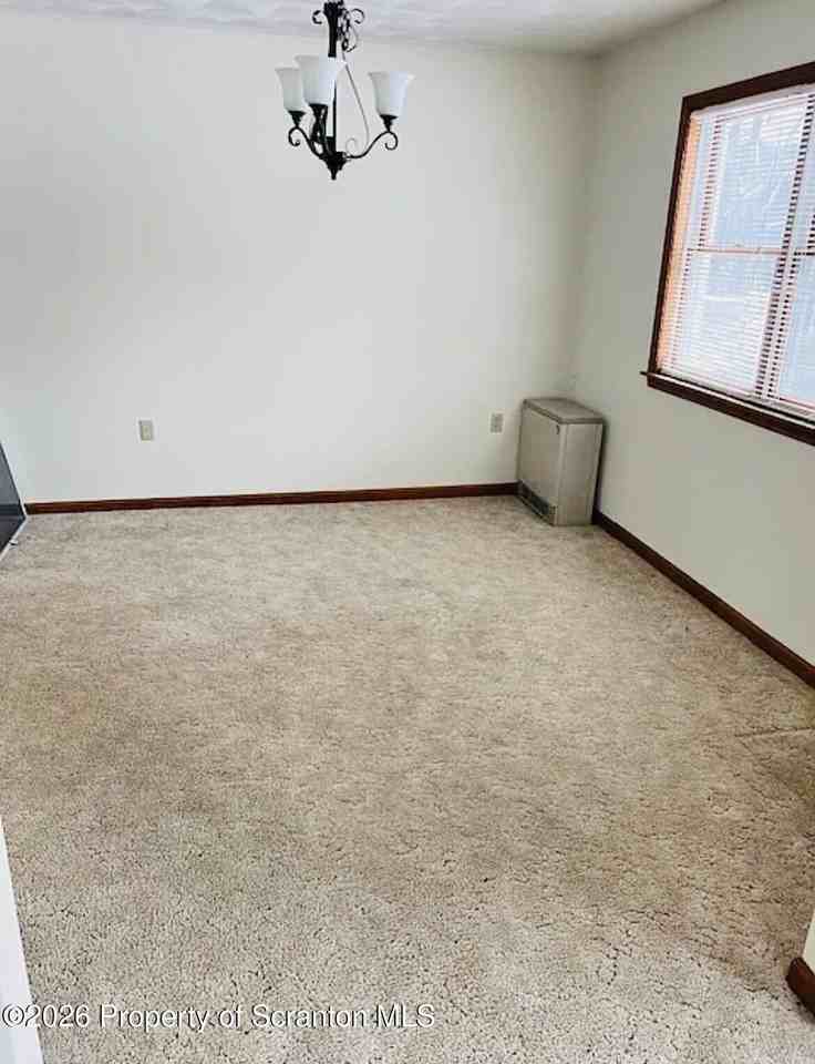 621 Shady Lane Rd - Photo 4 of 18