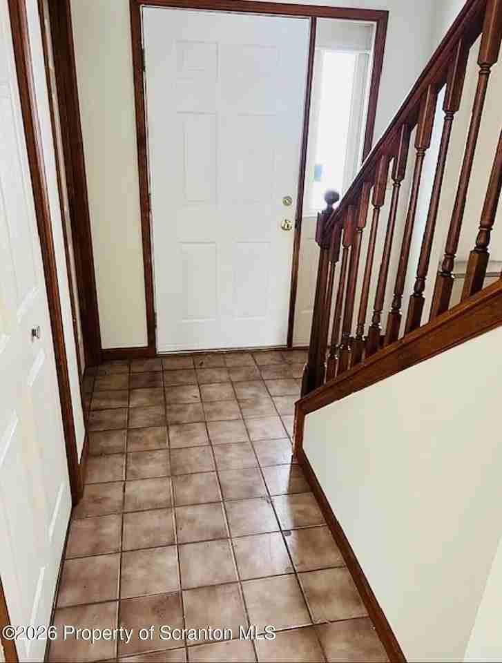 621 Shady Lane Rd - Photo 7 of 18