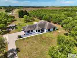 featured image of 35059 Anaqua Dr