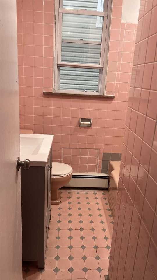 312 Van Nostrand Ave #2 - Photo 7 of 9
